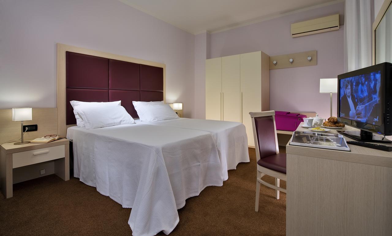 Hotel Terme Marco Polo 몬테그로또테르메 외부 사진